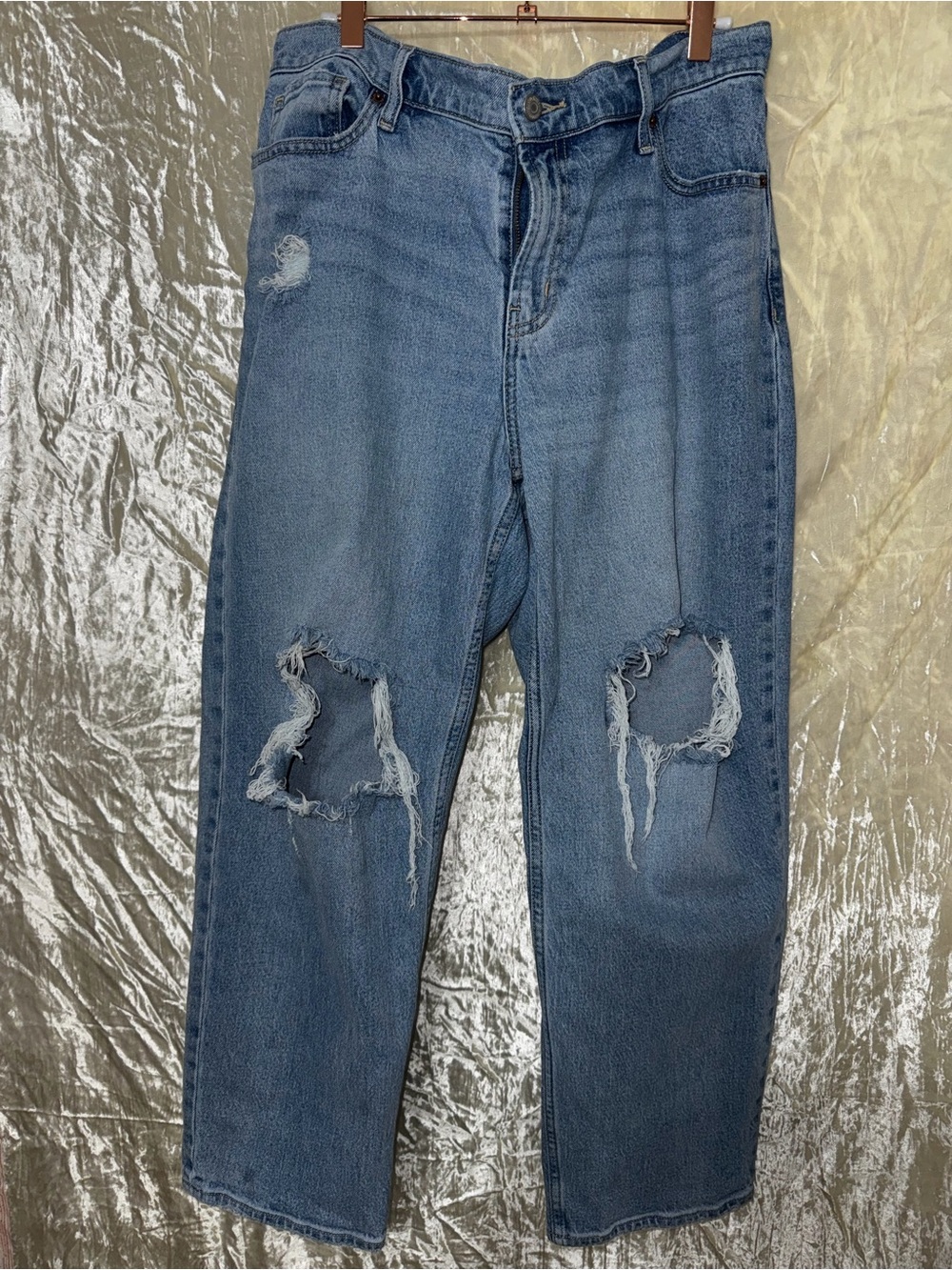 Old Navy Mid-Rise Boyfriend Loose Cut Distressed Jeans